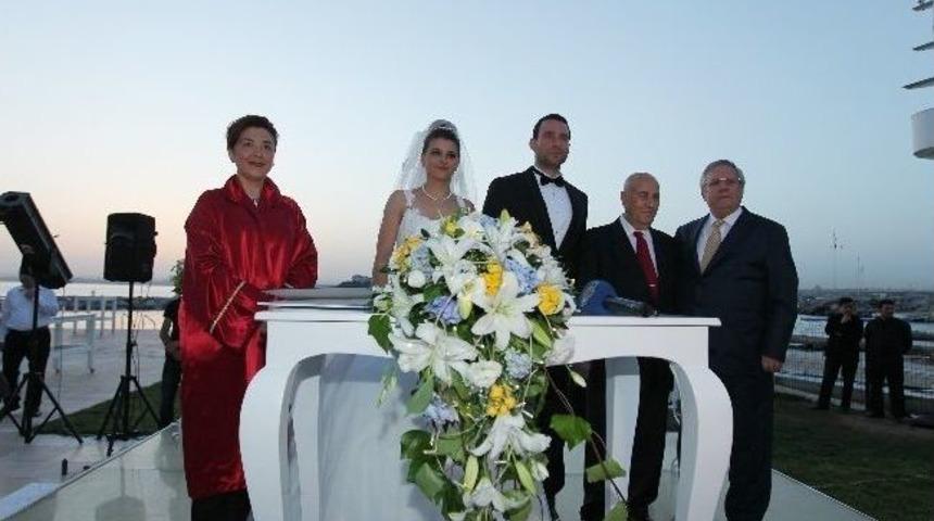 Kaptan Birsel Vardarlı, Hayatını Emre Demirmen İle Birleştirdi