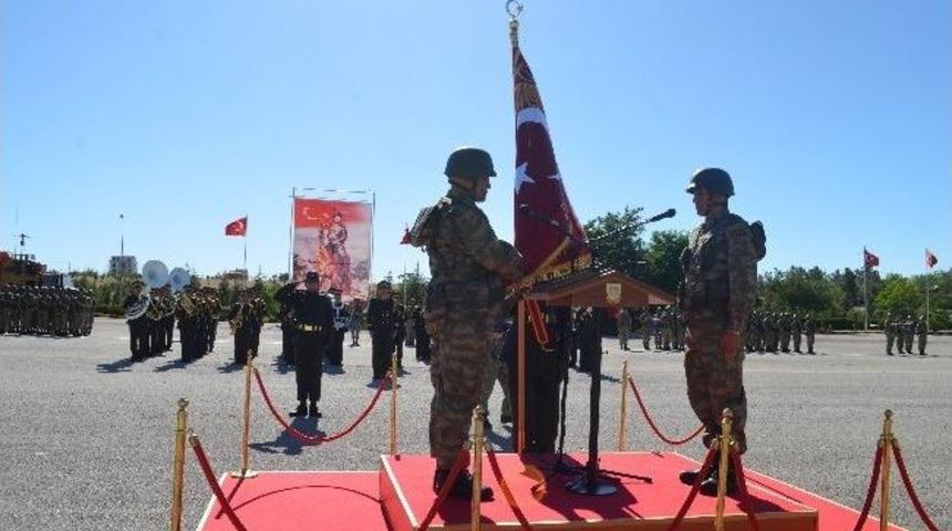 Muhabere Elektronik Bilgi Sistemler Alayı&rsquo;nda Devir-teslim T&ouml;reni