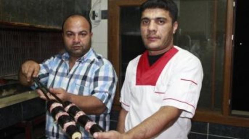 Urfa&rsquo;da Patlıcanlı Kebap Keyfi