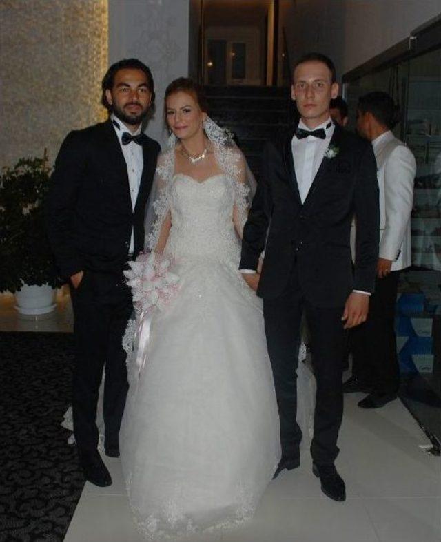 Galatasaraylı Sel&ccedil;uk İnan Ve Burak Yılmaz İskenderun da 1