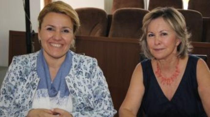 Urla'ya Değen Kadın Eli &Ccedil;oğalıyor