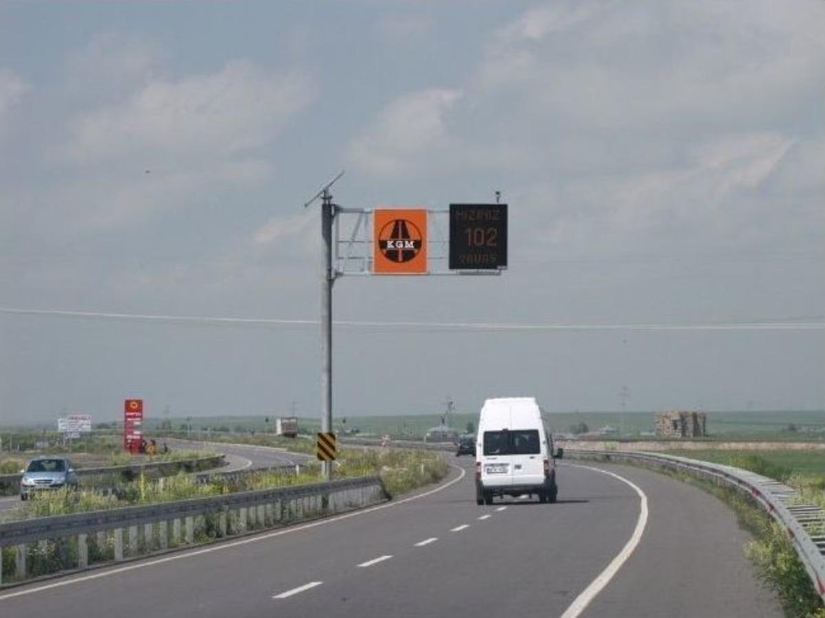 Kars&rsquo;ta Karayolları B&ouml;lge M&uuml;d&uuml;rl&uuml;ğ&uuml; &Ccedil;alışmalarını Hızlandırdı