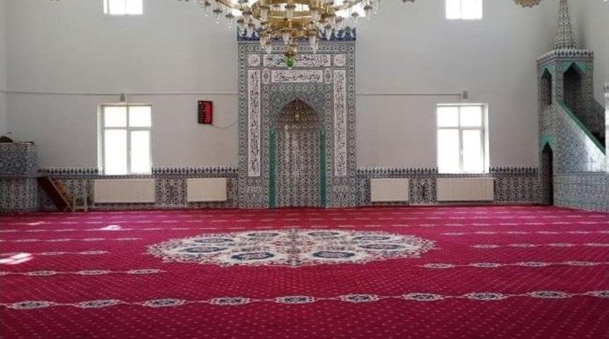 Arpa&ccedil;ay Yeni Merkez Cami&rsquo;nin Restorasyonu Tamamlandı
