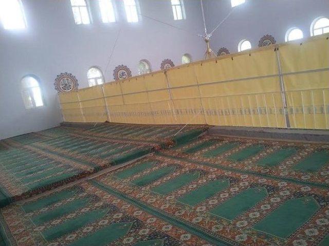Arpa&ccedil;ay Yeni Merkez Cami&rsquo;nin Restorasyonu Tamamlandı 1
