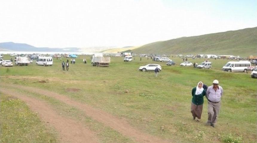 Varto 1. Hamurpet G&ouml;l&uuml; Şenliği Başladı