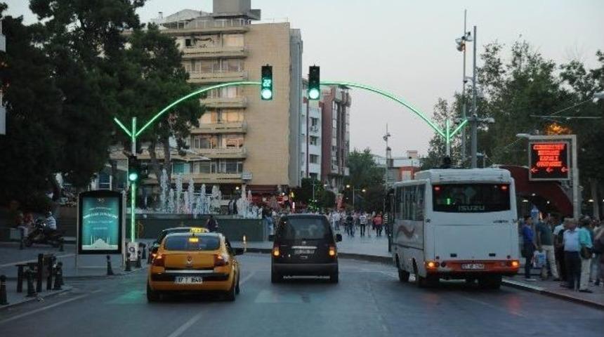 B&uuml;y&uuml;kşehir&rsquo;den Trafiğe Rahatlatacak &Ccedil;alışmalar