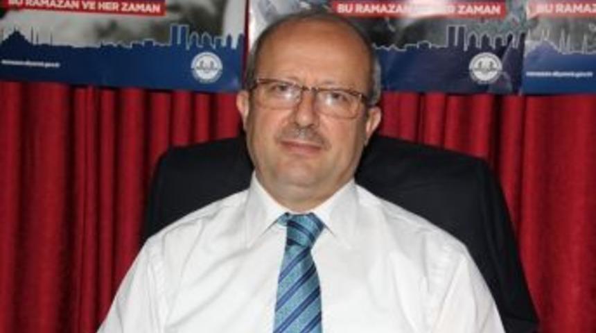 M&uuml;ft&uuml;den, Plajda &ldquo;kapanın&rdquo; Bildirisi Dağıtanlara &ldquo;ışid&rdquo; Benzetmesi