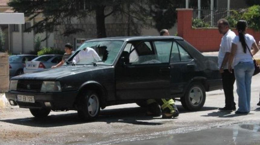 Seyir Halindeki Ara&ccedil; Yandı