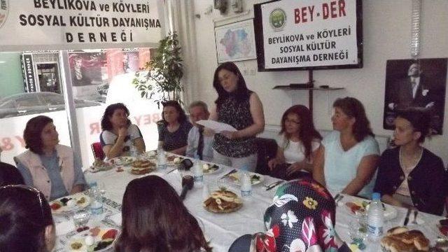 Bey-der li Kadınlar  biz De Varız  Diyecekler 3