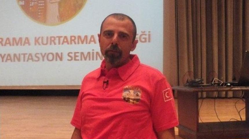 Akut G&ouml;n&uuml;ll&uuml;lerle Buluştu