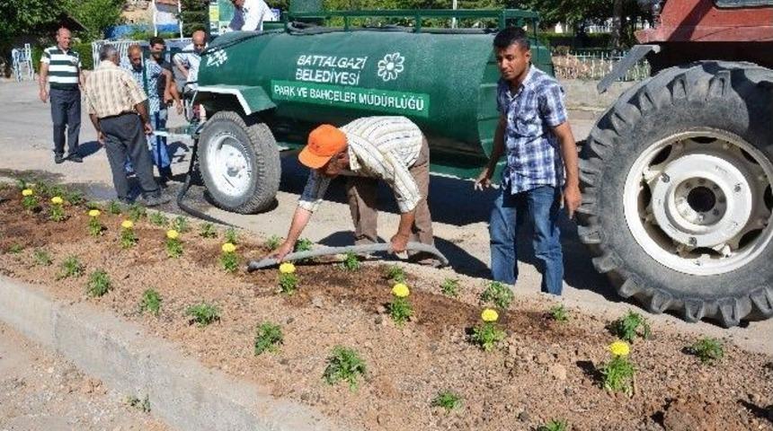Hatunsuyu &Ccedil;i&ccedil;ekleniyor