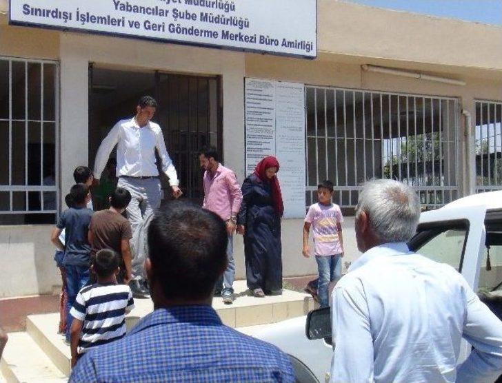 Mardinli Sultan'ın Eşi Merve Suriye'den Türkiye'ye Döndü G4