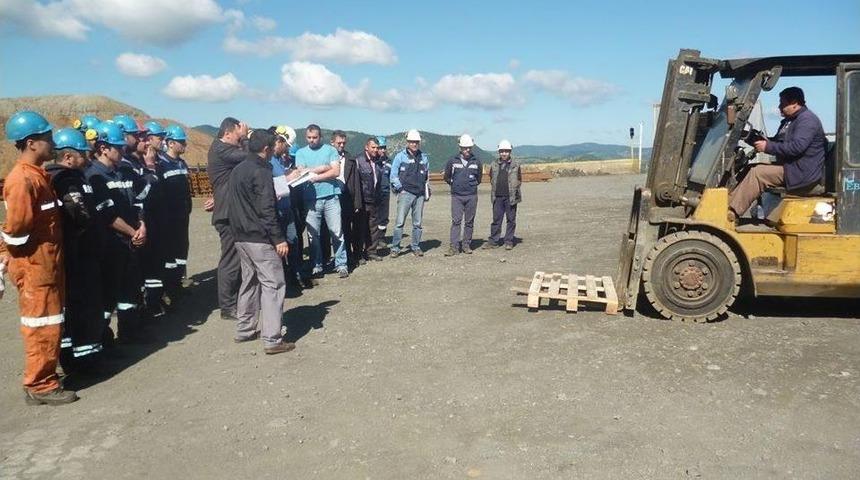 K&uuml;re'deki Forklift Kursu Sona Erdi