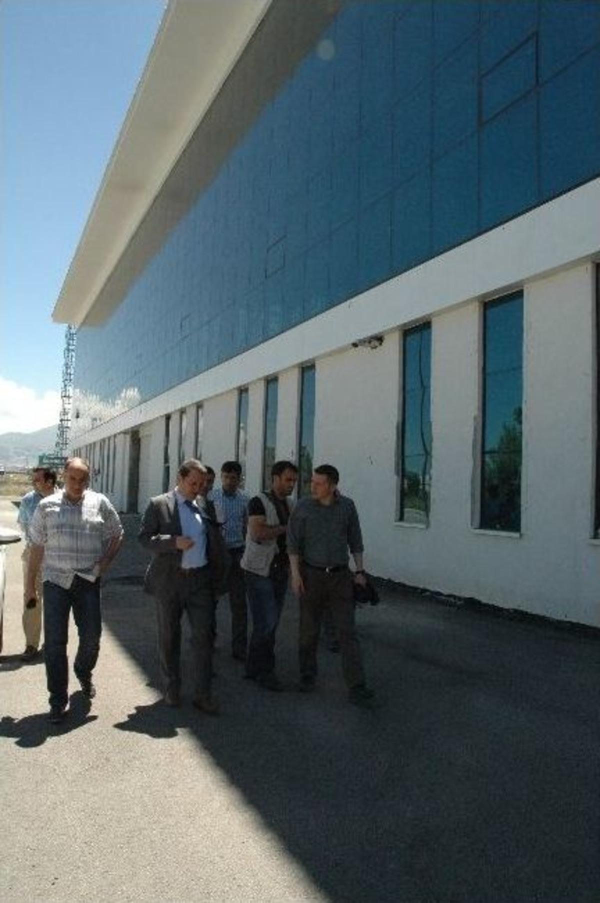 Erzurum Osb&rsquo;deki Ticaret İş Merkezi Kiralık Olarak Verilecek