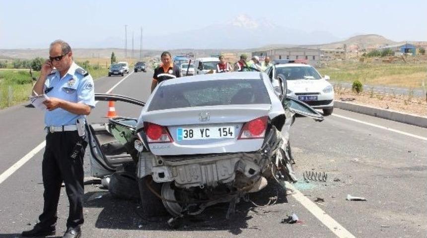 Kayseri&rsquo;de 3 Aracın Karıştığı Kazada 7 Kişi Yaralandı