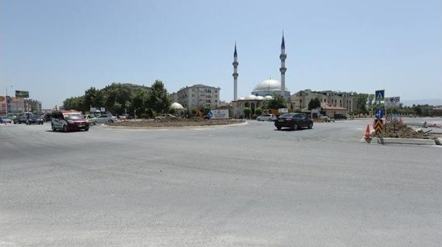 2&rsquo;nci Cadde Trafiğe A&ccedil;ıldı