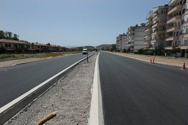 2’nci Cadde Trafiğe Açıldı