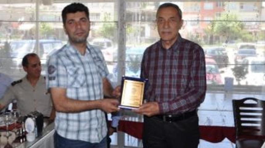 G&ouml;lbaşıda Tayini &Ccedil;ıkan Polislere Veda Yemeği