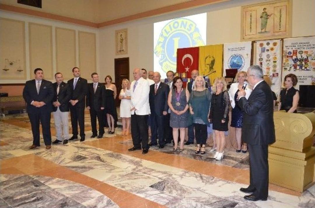 Lions 118.r 2014-2015 Yılı Devir Teslim T&ouml;reni Sel&ccedil;uk'taki Cittantica Ephesus Park'ta Ger&ccedil;ekleşti