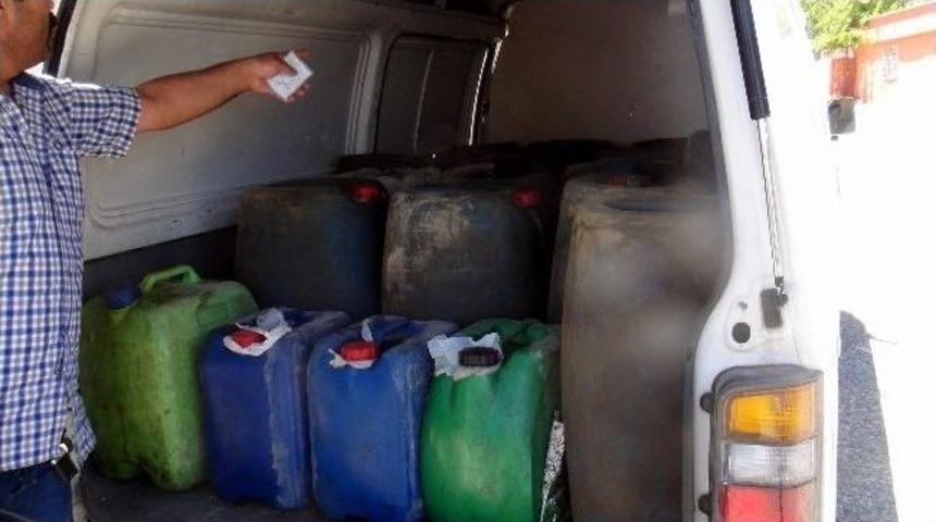 Gaziantep'te 2 Bin 340 Litre Ka&ccedil;ak Akaryakıt Ele Ge&ccedil;irildi