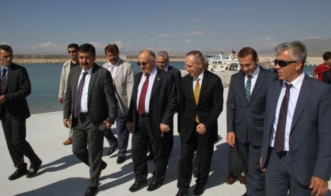 Bakan Yardımcısı Baş&rsquo;ın Van Ziyareti