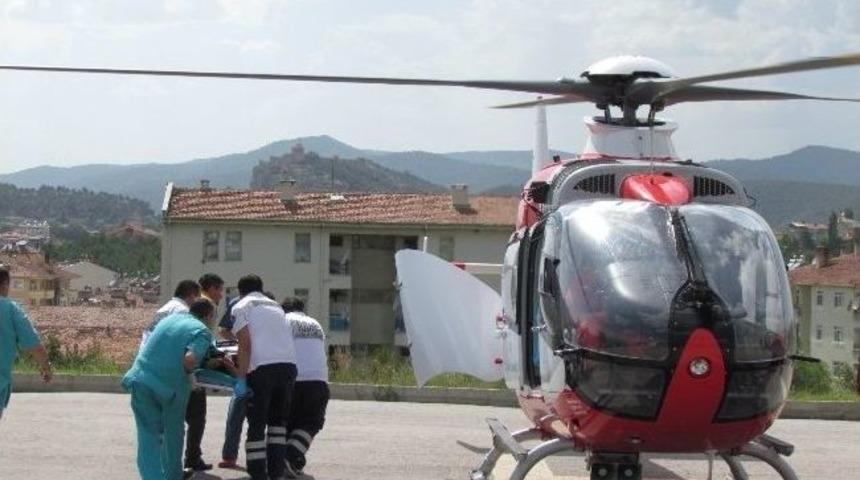 Gen&ccedil; Kadının İmdadına Ambulans Helikopter Yetişti