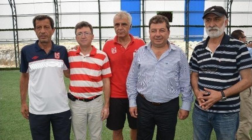 Balıkesirspor, Soma'da Yaz Okulu A&ccedil;tı