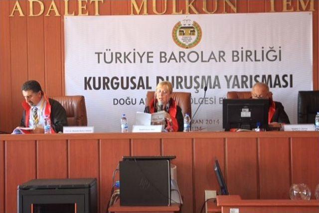 Erzurum Barosunun Ev Sahipliğini Yaptığı Kurgusal Duruşma Yarışması Yapıldı