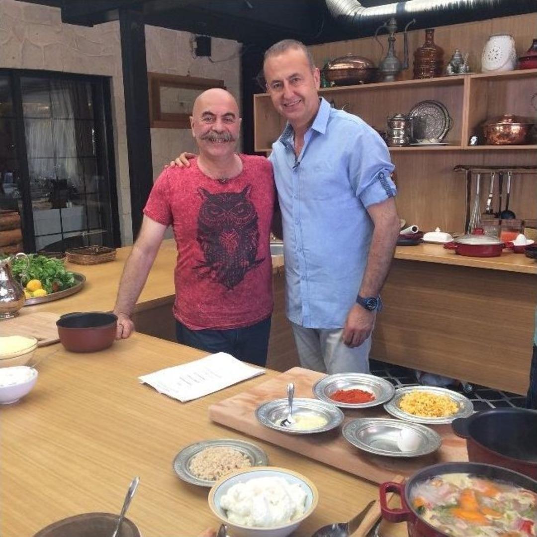 Tahir Tekin &Ouml;ztan&rsquo;la Ramazan Sofrası Planet Mutfak Tv&rsquo;de