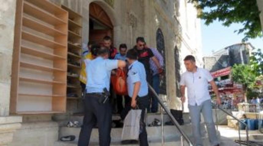 (&ouml;zel Haber) Camide İntihar Girişimi