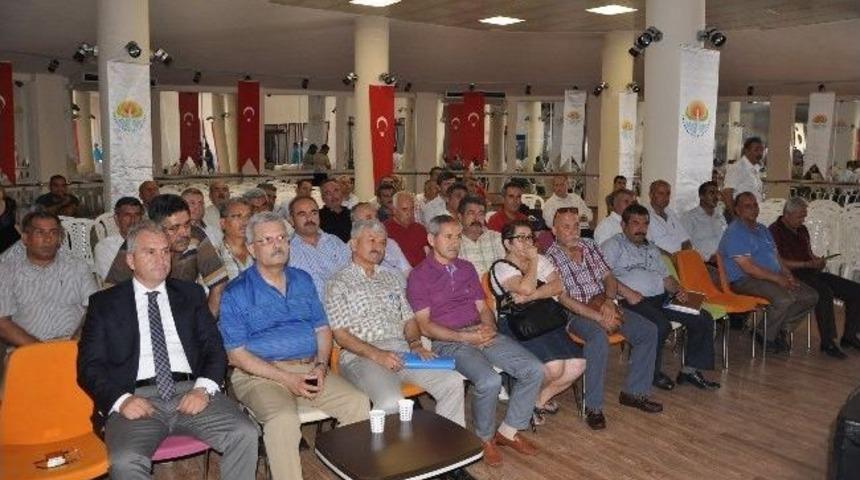 Muhtarlara Haşereyle M&uuml;cadele Y&ouml;ntemi Anlatıldı