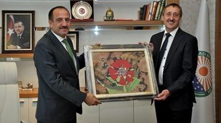 G&ouml;lbaşı Belediye Başkanı Duruay, Rusya&rsquo;dan Gelen Heyeti Ağırladı