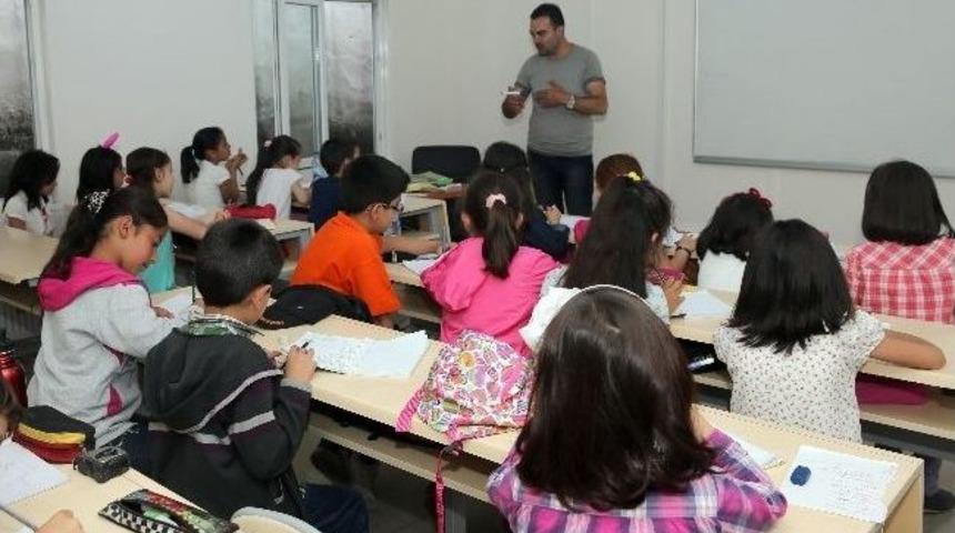 Ar&uuml;&rsquo;de Yaz Kursu Başladı