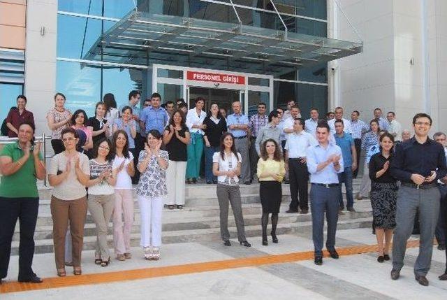 &Ouml;demiş Başsavcısı Yurdag&uuml;l İl&ccedil;eden Alkışlarla Uğurlandı 1