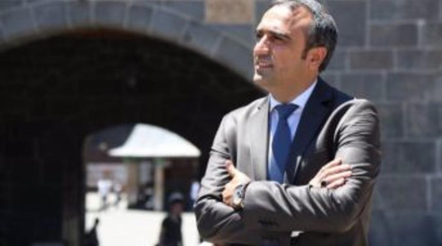 Ak Parti&rsquo;li İ&ccedil;ten&rsquo;den Cumhurbaşkanlığı A&ccedil;ıklaması
