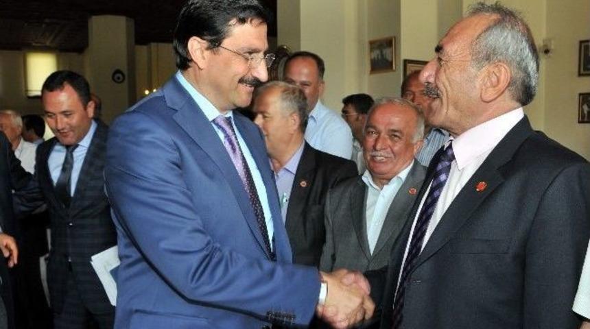 Ke&ccedil;i&ouml;ren Belediye Başkanı Ak, Muhtarlarla Biraraya Geldi