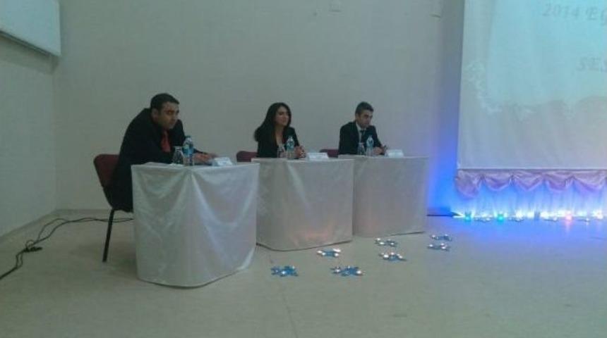 Şenkaya İl&ccedil;e Milli Eğitim M&uuml;d&uuml;rl&uuml;ğ&uuml;&rsquo;nde 2014 Eğitim &Ouml;d&uuml;lleri Ve Ses Yarışması