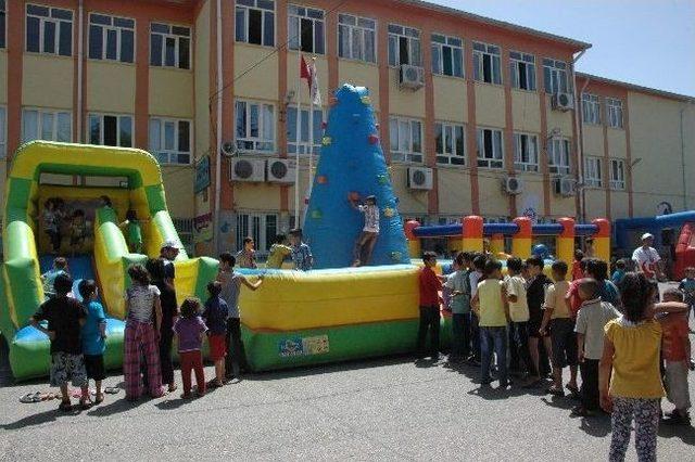 Adıyaman&rsquo;da, &Ccedil;ocuklar Spor Yaparak Eğleniyor 1