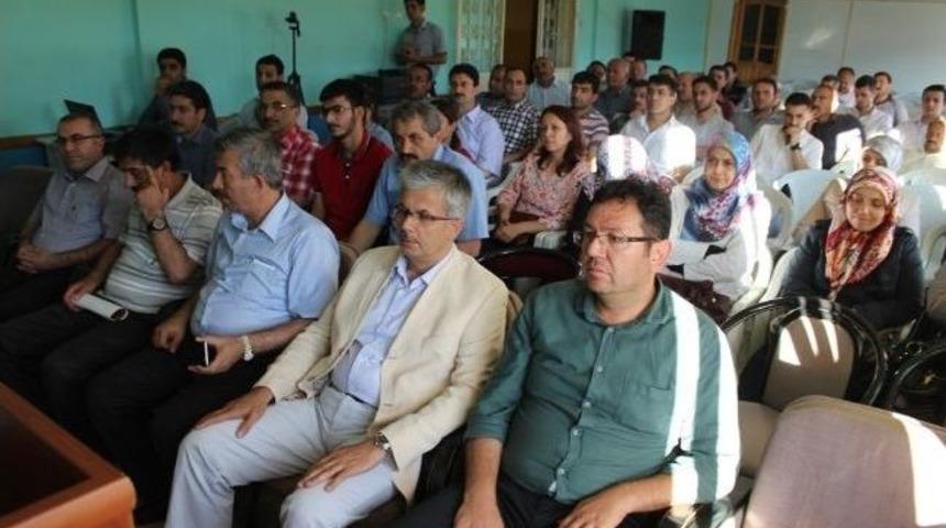 Arapgir&rsquo;de &ldquo;gelecek Stratejileri Ve Y&ouml;netişim Modeli&rdquo; Konulu Konferans