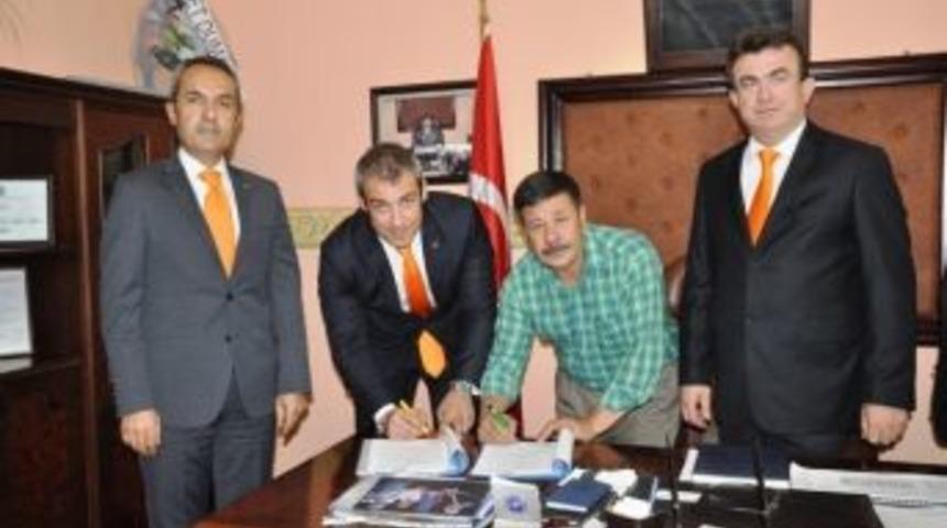 &Ouml;demişli Demircilere Finanz İmkanı Sağlandı