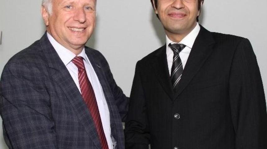 Samsun Eğitim Ve Araştırma Hastanesi'nin İlk Uzmanı