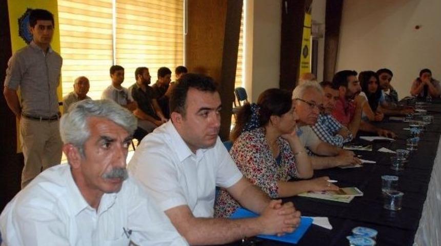Diyarbakır’da Uyuşturucuyla Mücadele Toplantısı