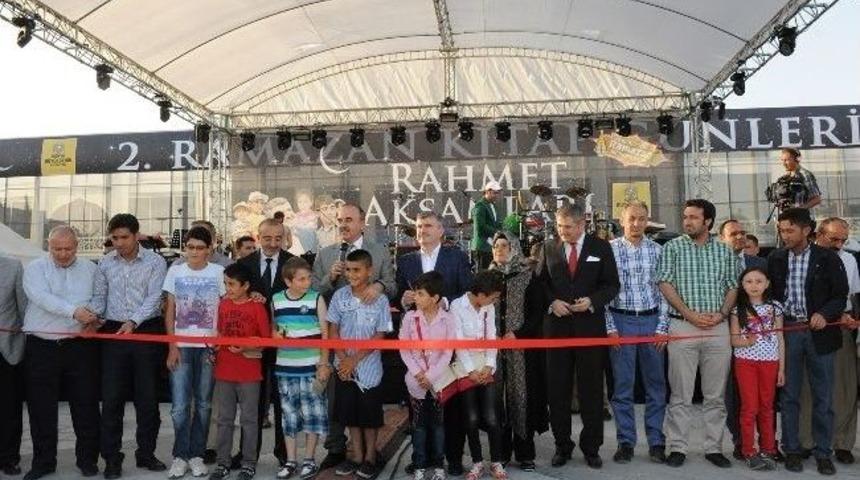 Ramazan Kitap G&uuml;nleri A&ccedil;ıldı