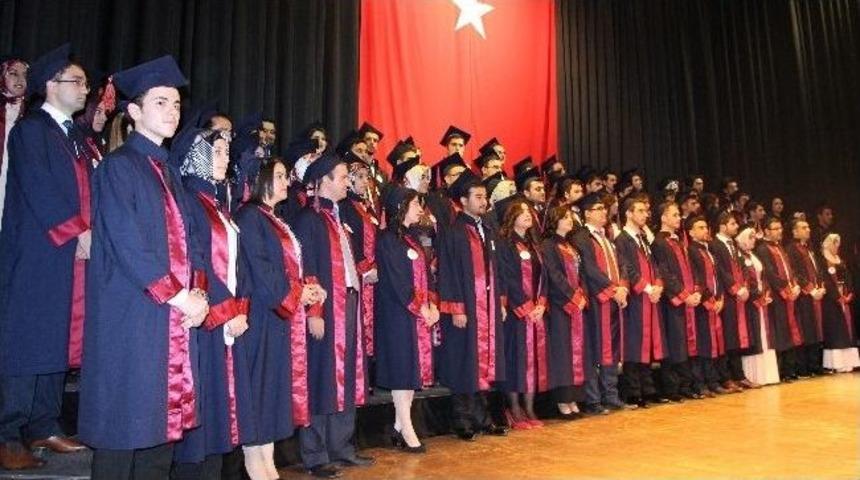 Fü Tıp Fakültesi 26. Dönem Mezunlarını Verdi