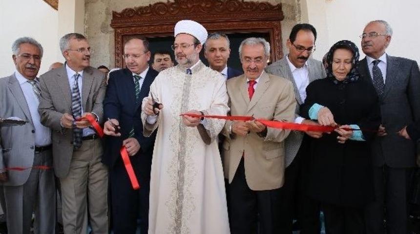 Diyanet İşleri Başkanı G&ouml;rmez, Cami A&ccedil;ılışı Yaptı