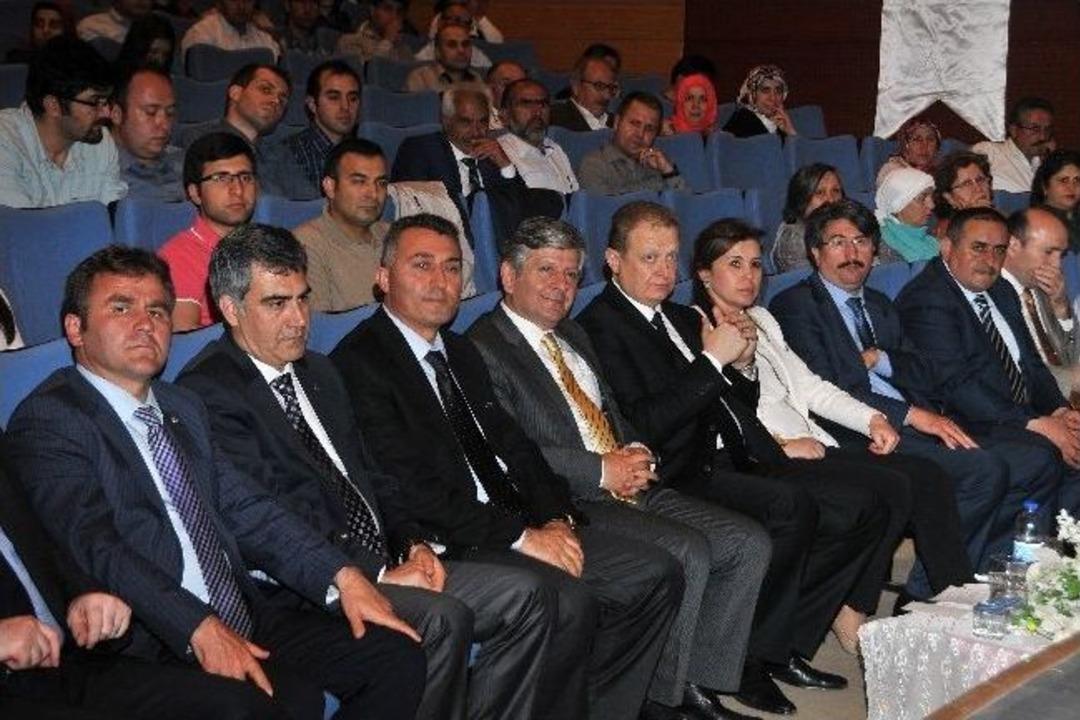 G&uuml;m&uuml;şhane&rsquo;de 2. Evde Sağlık Hizmetleri Sempozyumu Yapıldı