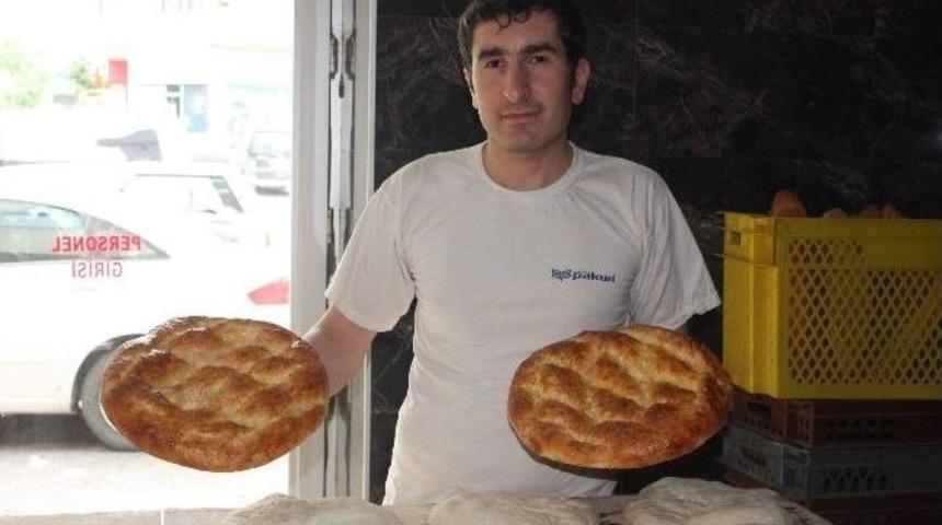 Ramazan Pidesi 1,25 Kuruştan Satılacak