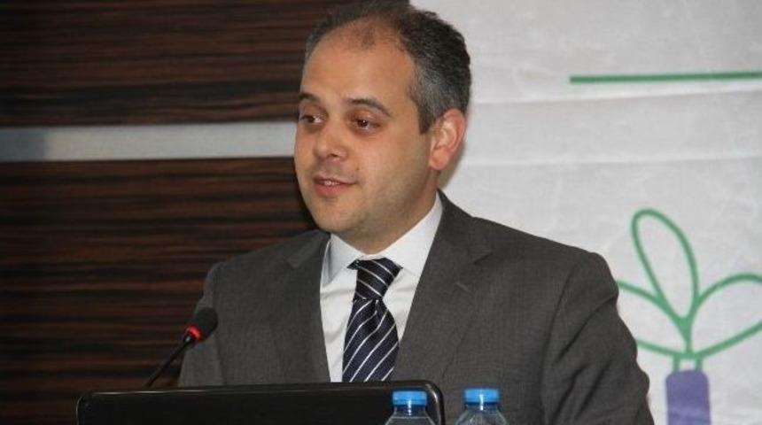 Bakan Kılı&ccedil;, Yeni Gen&ccedil;lik Merkezini A&ccedil;tı