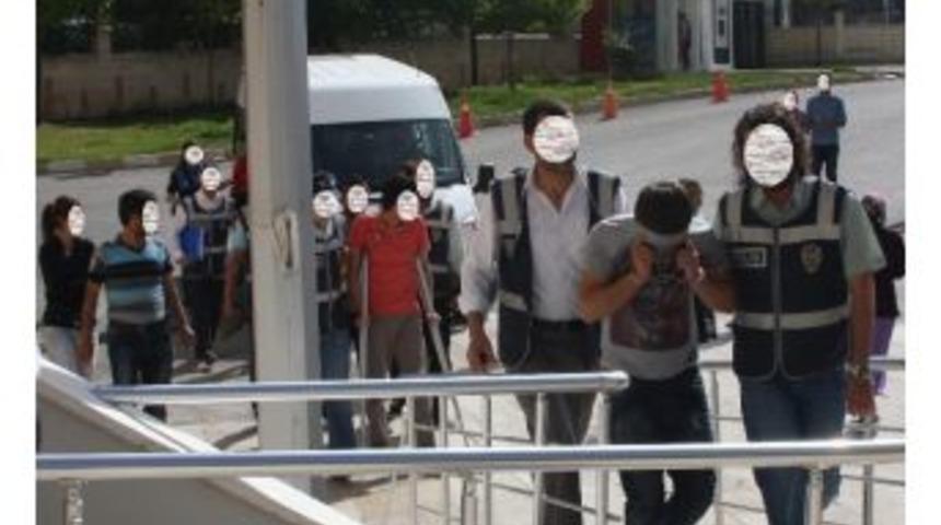 Karaman&rsquo;da Uyuşturucu Operasyonunda 3 Tutuklama