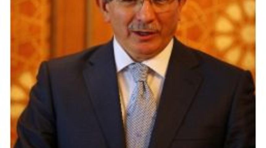 Bakan Davutoğlu, Kapanış Konuşmasında B&ouml;lgesel Sorunlara Dikkat &Ccedil;ekti